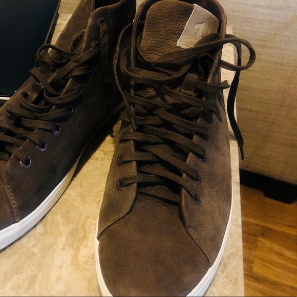 True Religion - Picture 5 of 5